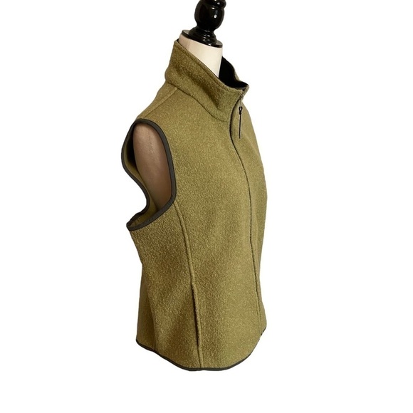 Woolrich  Fern Green Technowool - Women's 
Full Zip Lined Wool Vest - Size Large - Picture 2 of 12
